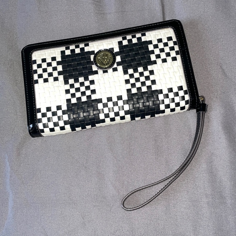 Anne Klein wristlet wallet